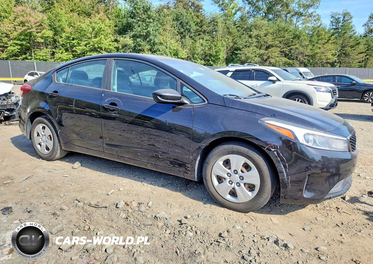 2017 Kia Forte Lx VIN:3KPFK4A72HE074501 - 4