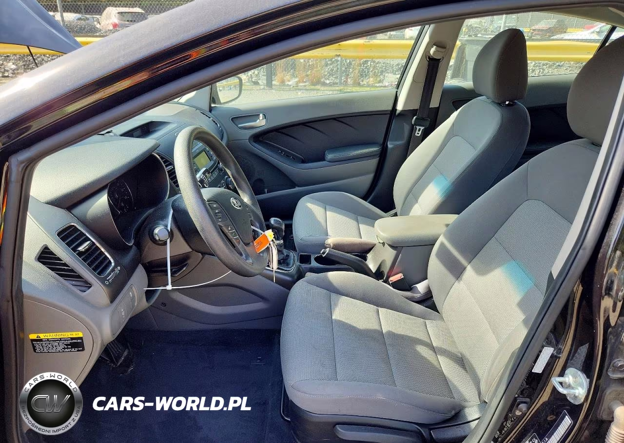 2017 Kia Forte Lx VIN:3KPFK4A72HE074501 - 7