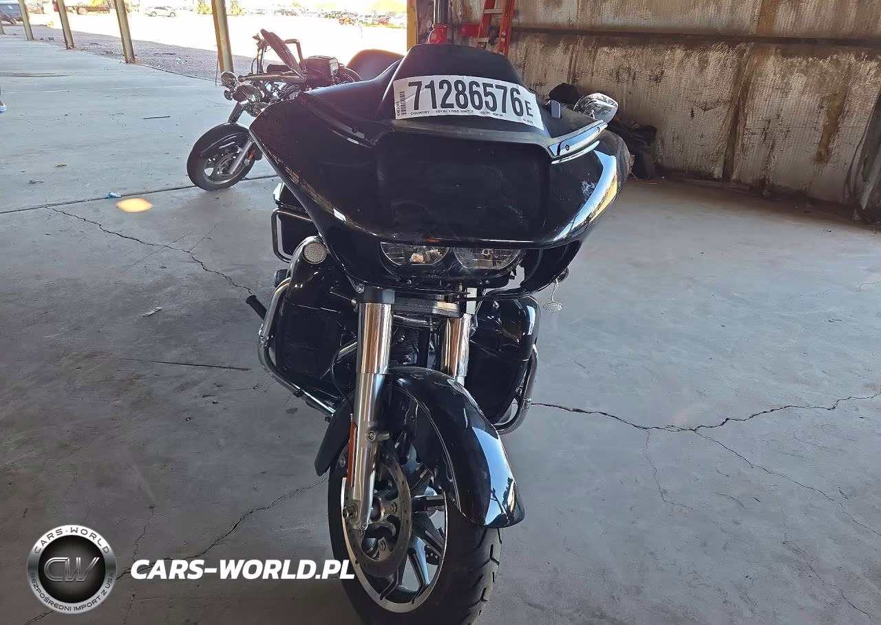 2016 Harley-Davidson Fltru VIN:1HD1KGL19GB689724 - 2