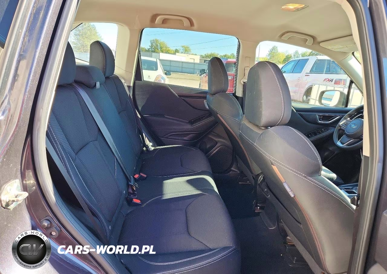2019 Subaru Forester VIN:JF2SKACC7KH482597 - 11