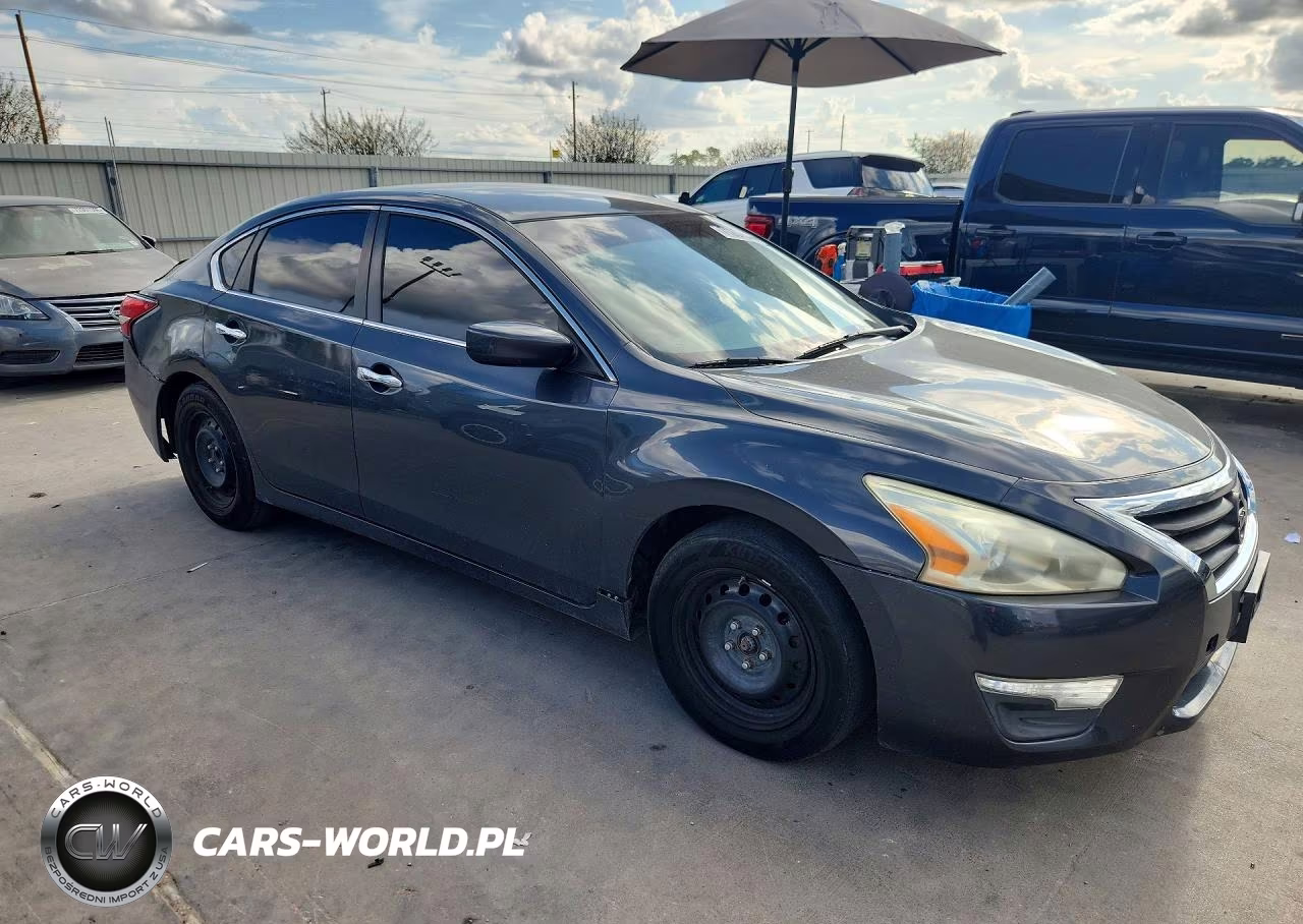 2013 Nissan Altima 2.5 VIN:1N4AL3AP9DC178055 - 4