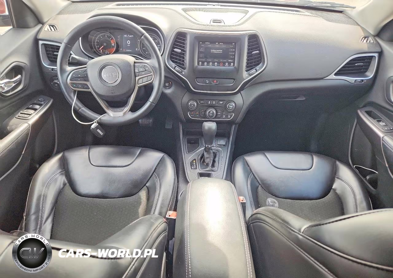 2019 Jeep Cherokee Latitude Plus VIN:1C4PJLLB7KD403592 - 8