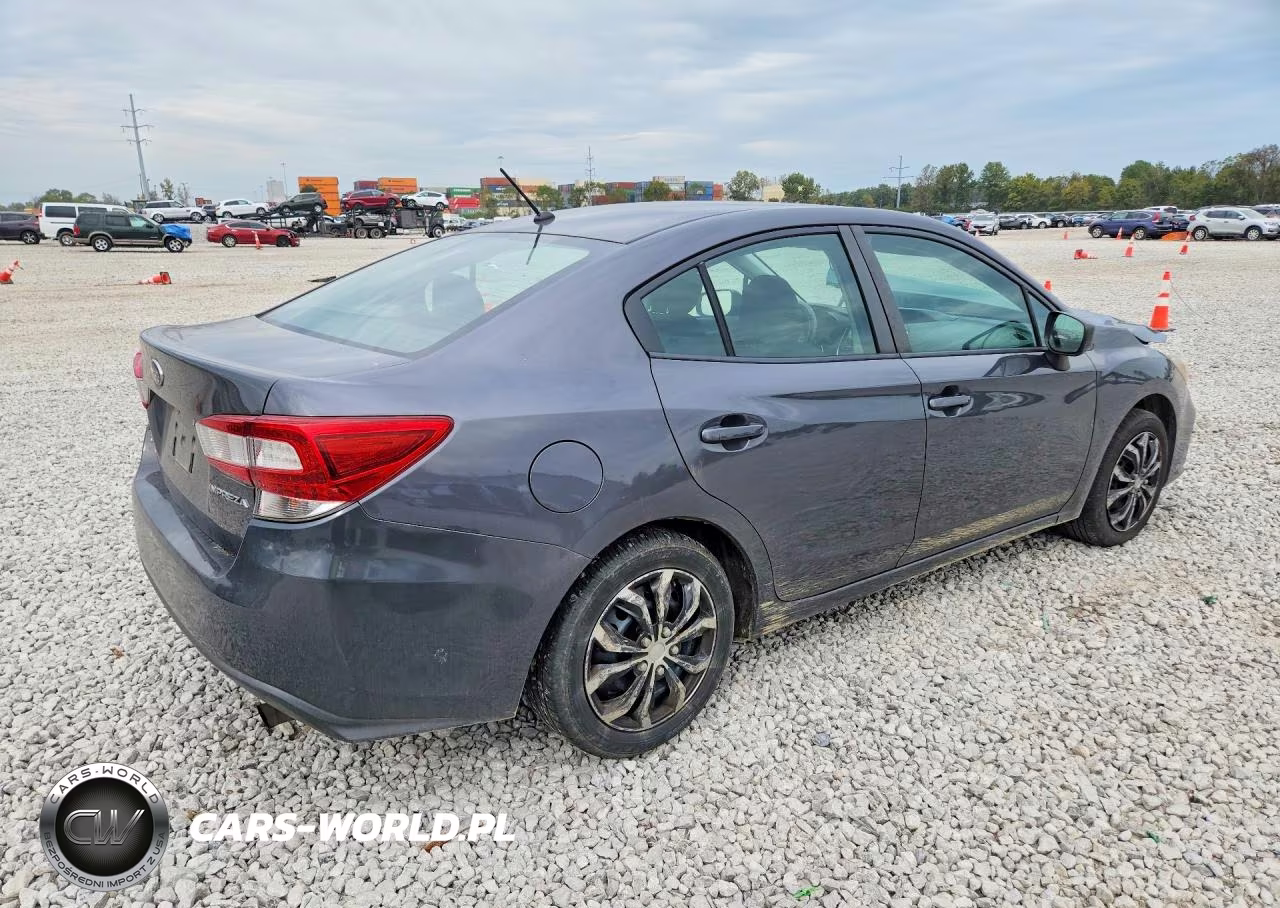 2018 Subaru Impreza VIN:4S3GKAA6XJ3610117 - 3