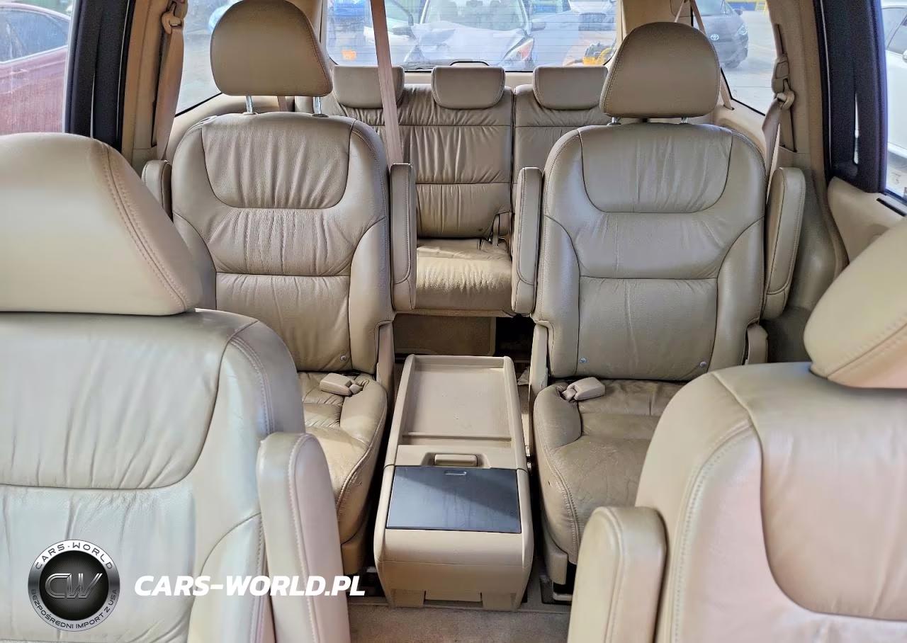 2006 Honda Odyssey Touring VIN:5FNRL38816B011349 - 10