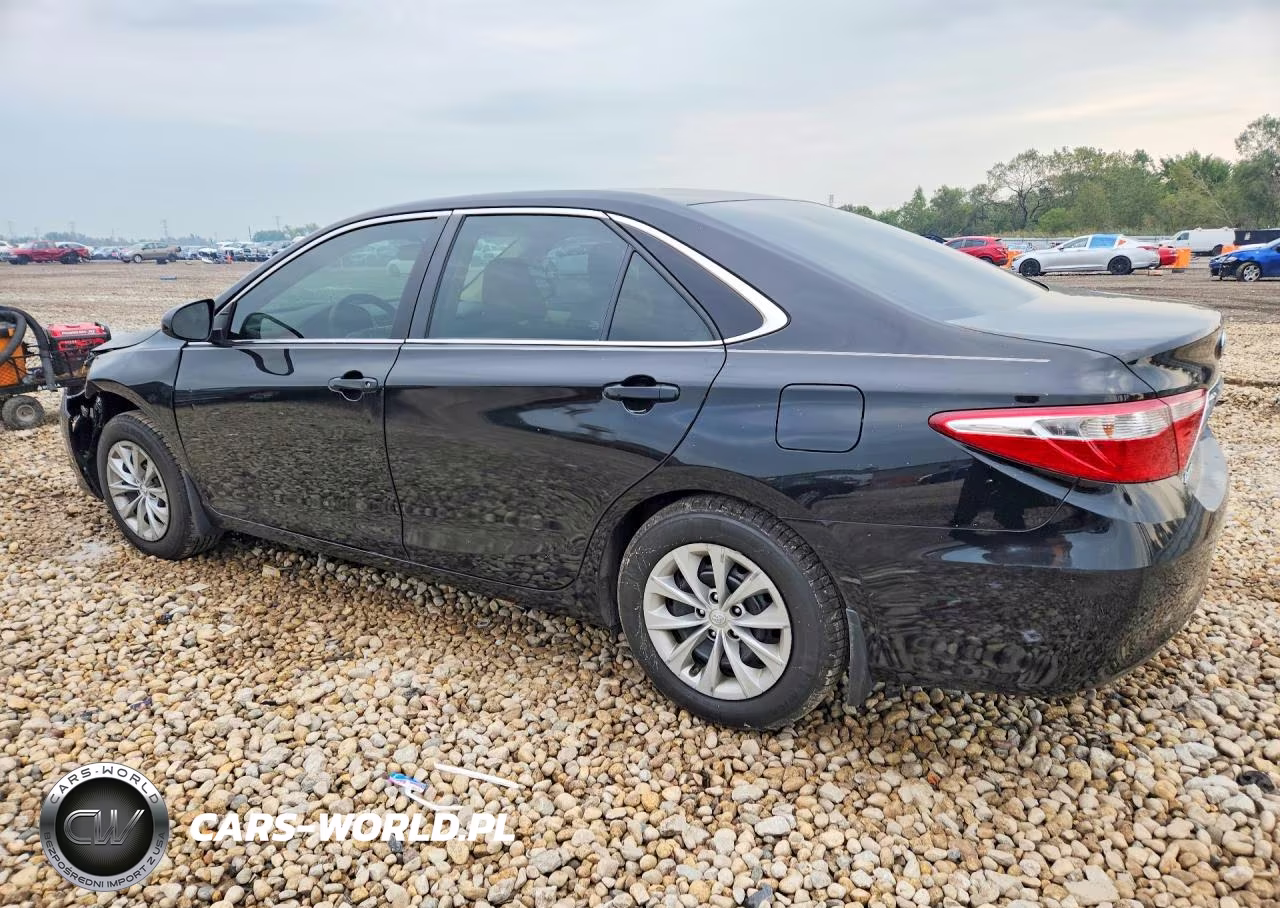 2017 Toyota Camry Le VIN:4T1BF1FK5HU373976 - 2