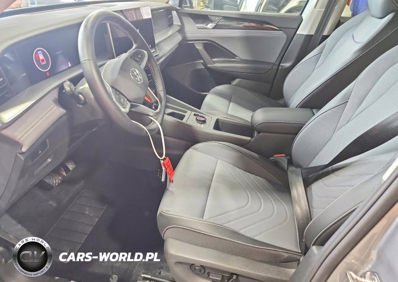 2026 Volkswagen Tiguan Se VIN:3VVMR7RM7TM127935 - 7