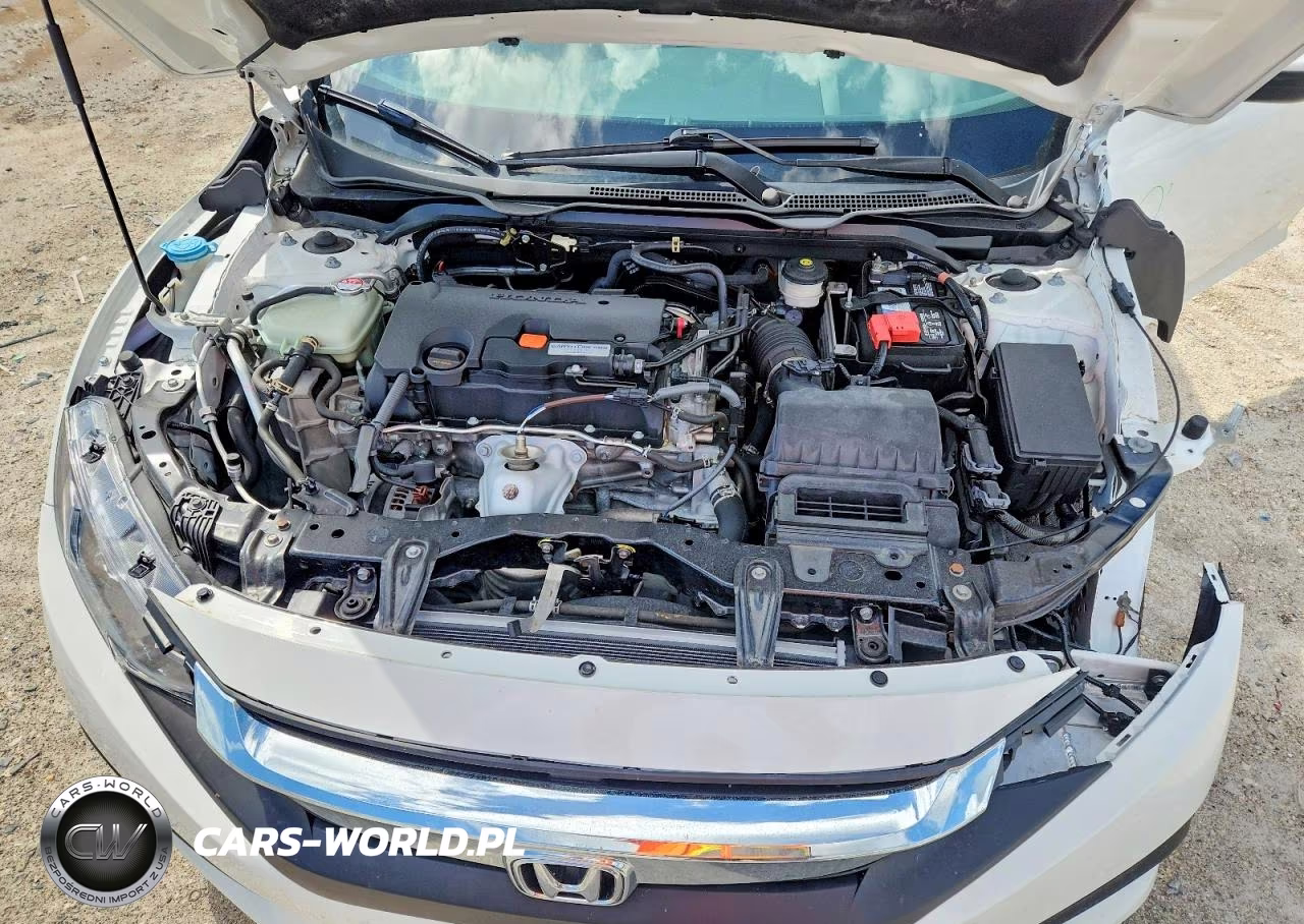 2018 Honda Civic VIN:19XFC2F58JE004256 - 11