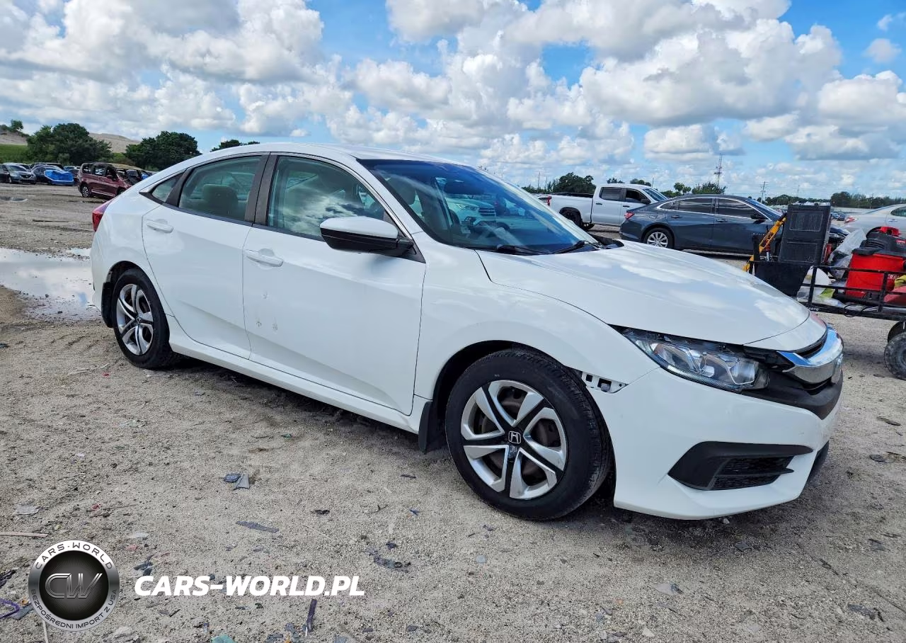 2018 Honda Civic VIN:19XFC2F58JE004256 - 4