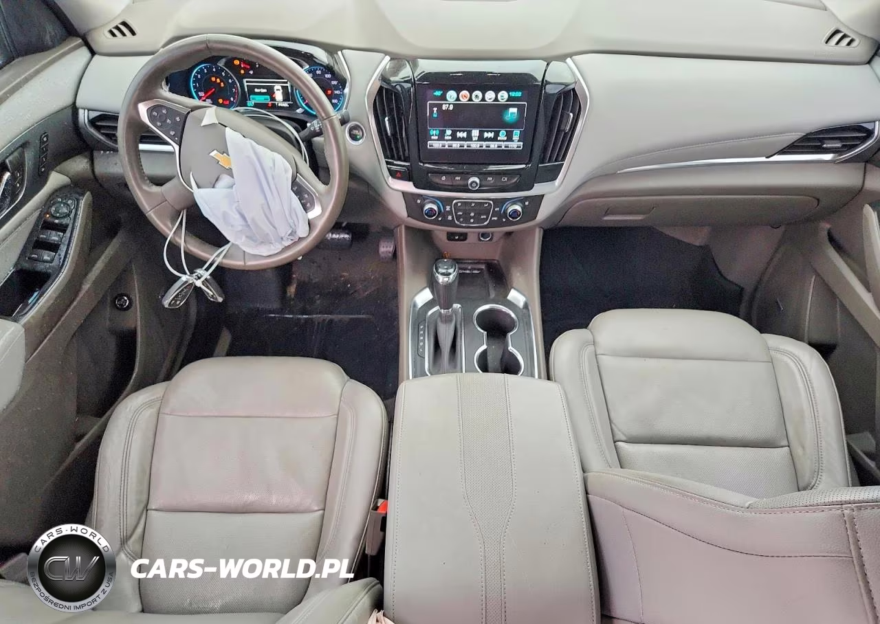 2018 Chevrolet Traverse Premier VIN:1GNERKKWXJJ127138 - 8