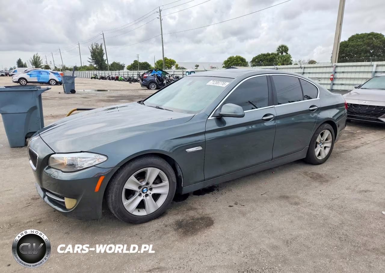 2011 BMW 528 I