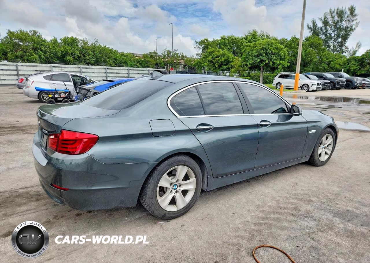 2011 BMW 528 I VIN:WBAFR1C58BC740102 - 3