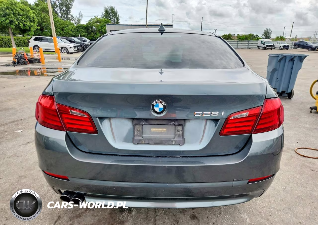 2011 BMW 528 I VIN:WBAFR1C58BC740102 - 6
