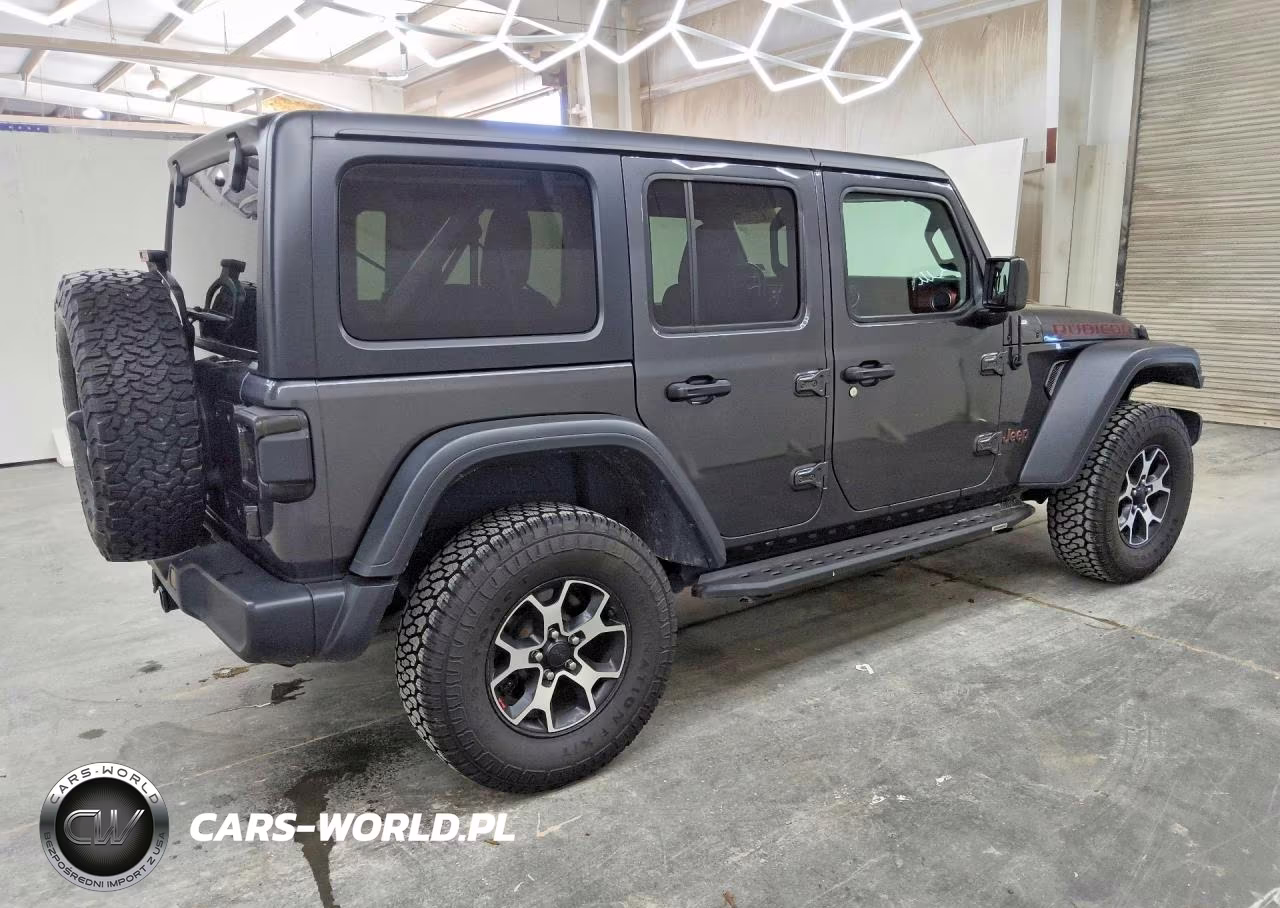 2020 Jeep Wrangler Unlimited Rubicon VIN:1C4HJXFG7LW171844 - 3