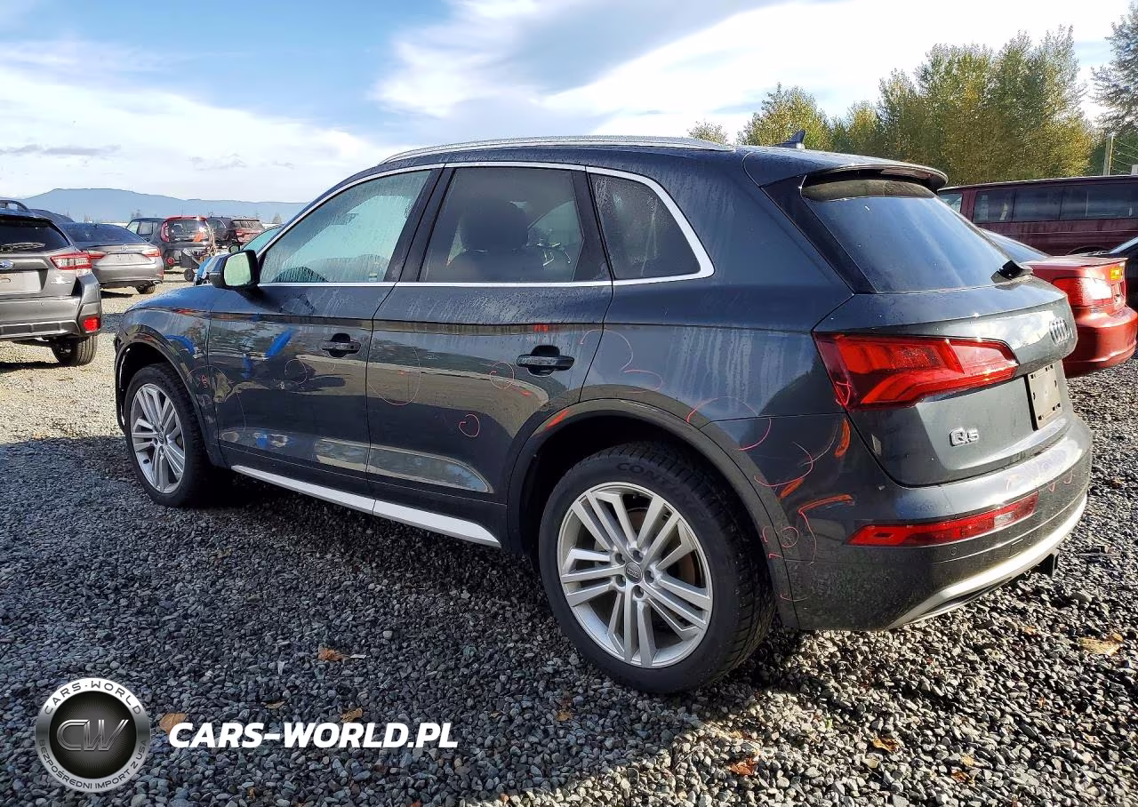 2018 Audi Q5 Premium Plus VIN:WA1BNAFY8J2198923 - 2