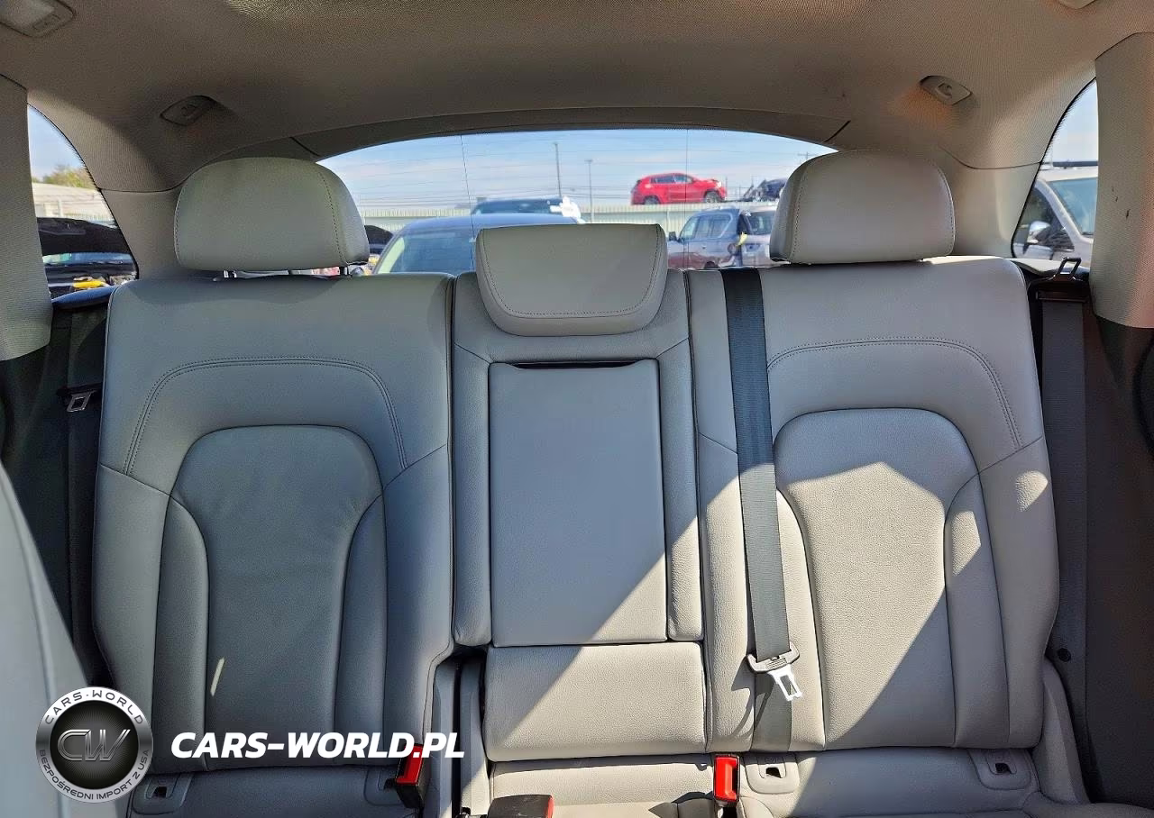 2013 Audi Q5 Premium Hybrid VIN:WA1C8AFP8DA039977 - 10