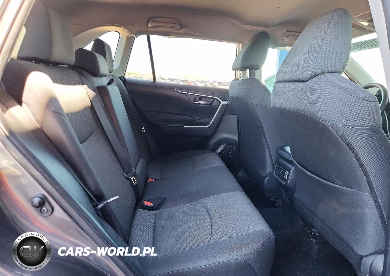 2024 Toyota Rav4 Xle VIN:2T3W1RFV2RW322078 - 11