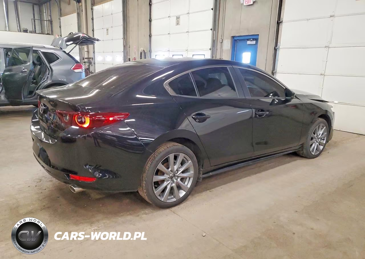 2026 Mazda Mazda3 2.5 S Preferred VIN:JM1BPACL3T1860425 - 3