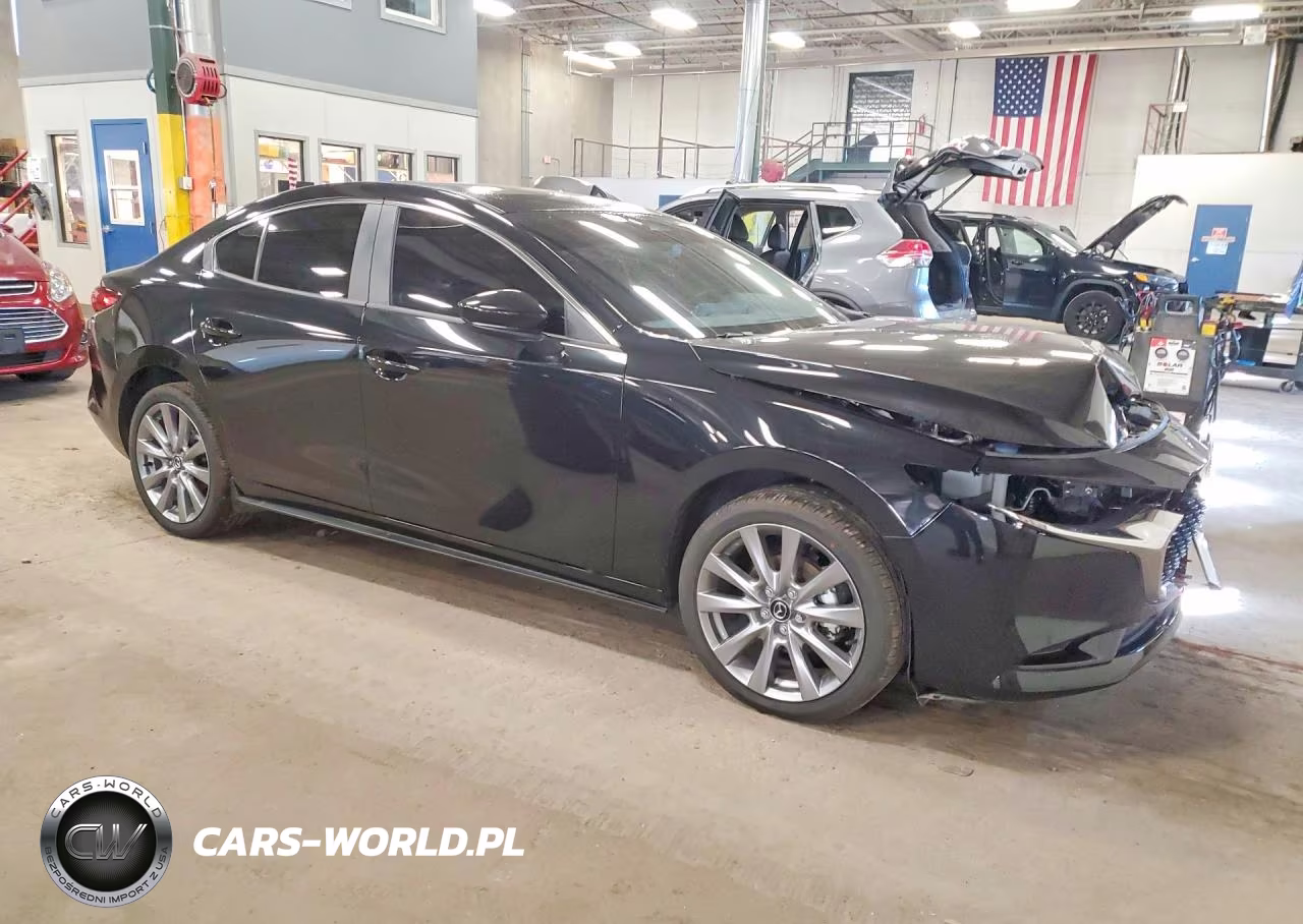 2026 Mazda Mazda3 2.5 S Preferred VIN:JM1BPACL3T1860425 - 4