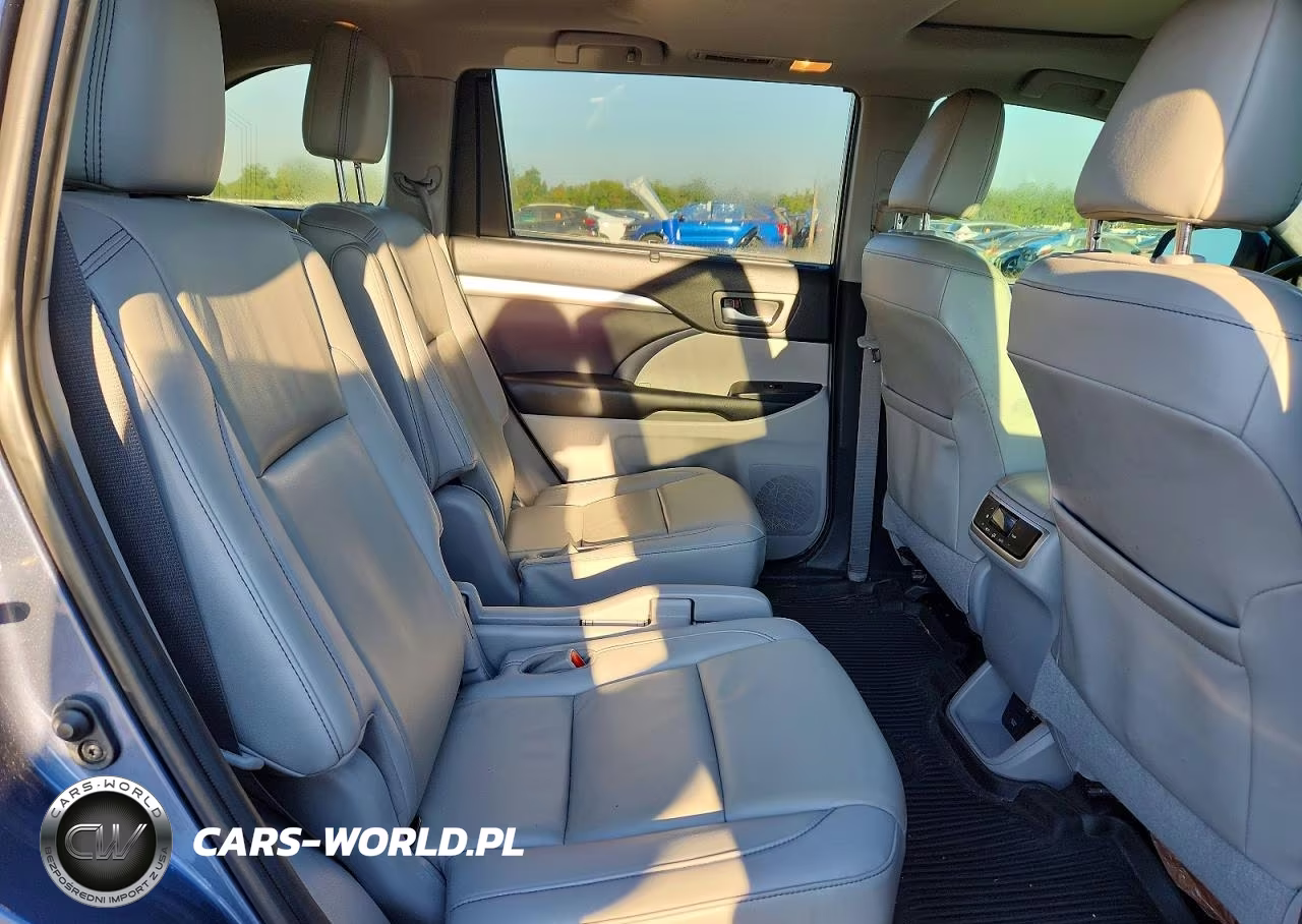 2019 Toyota Highlander Xle VIN:5TDKZRFHXKS329921 - 11