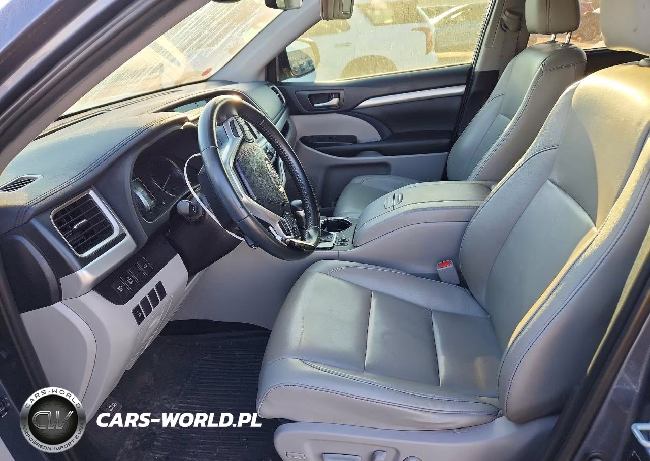 2019 Toyota Highlander Xle VIN:5TDKZRFHXKS329921 - 7