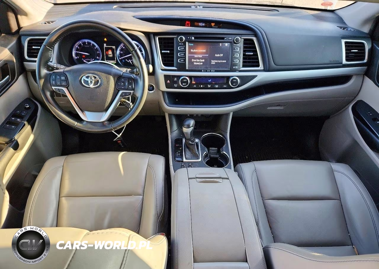 2019 Toyota Highlander Xle VIN:5TDKZRFHXKS329921 - 8