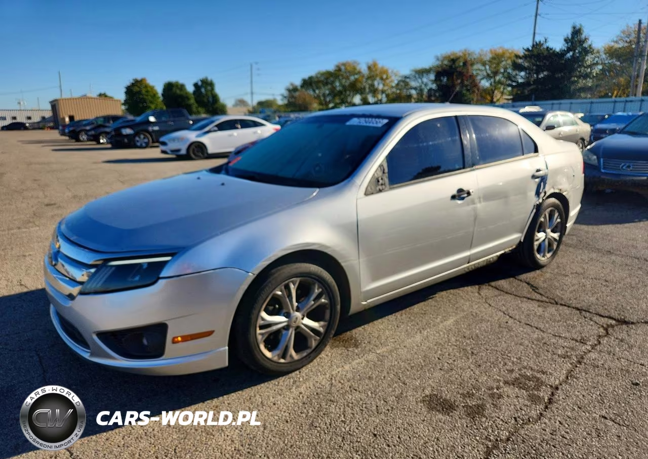 2012 Ford Fusion S VIN:3FAHP0GA2CR201325 - 1