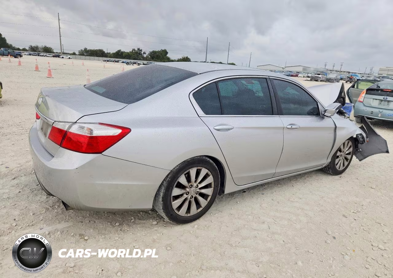 2015 Honda Accord Ex VIN:1HGCR2F7XFA025804 - 3