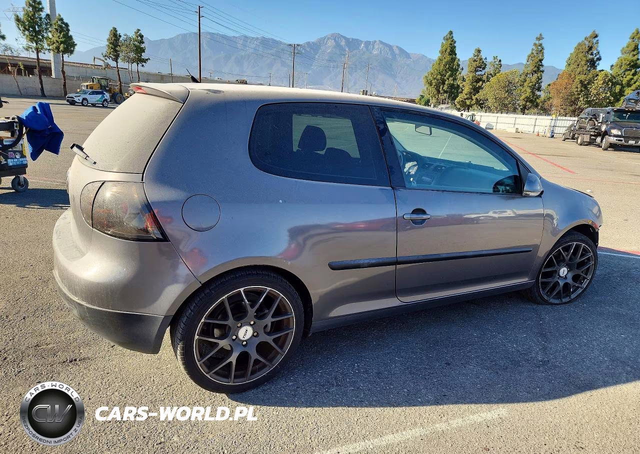 2009 Volkswagen Rabbit VIN:WVWBB71K19W102817 - 3