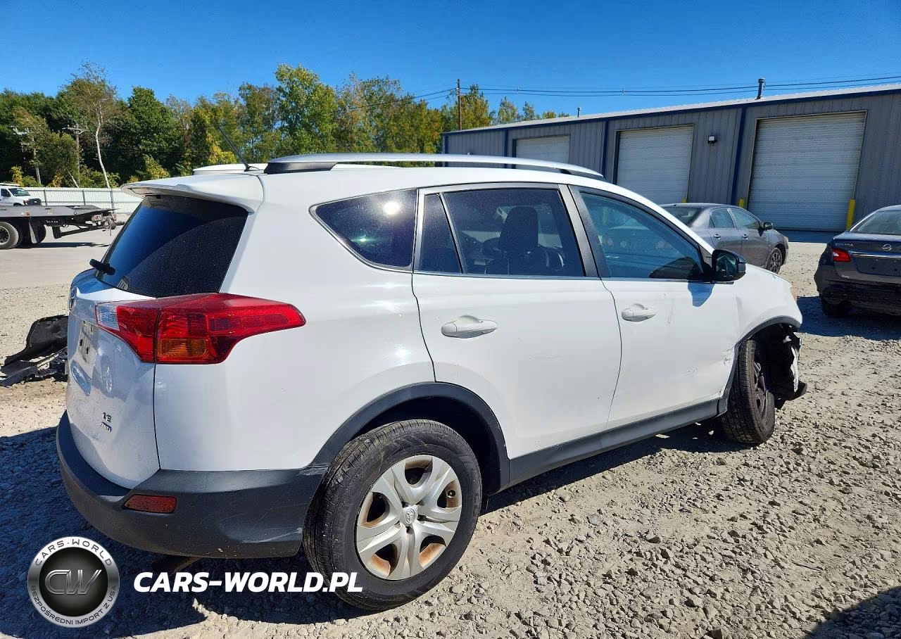 2015 Toyota Rav4 Le VIN:2T3BFREV7FW293951 - 3