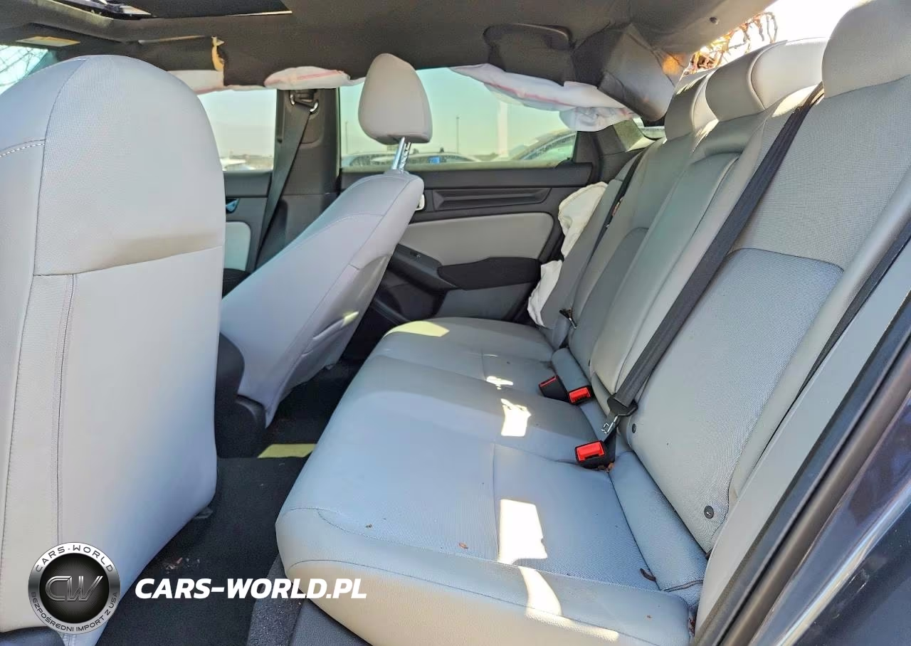 2026 Honda Civic Sport VIN:2HGFE4F84TH350233 - 10