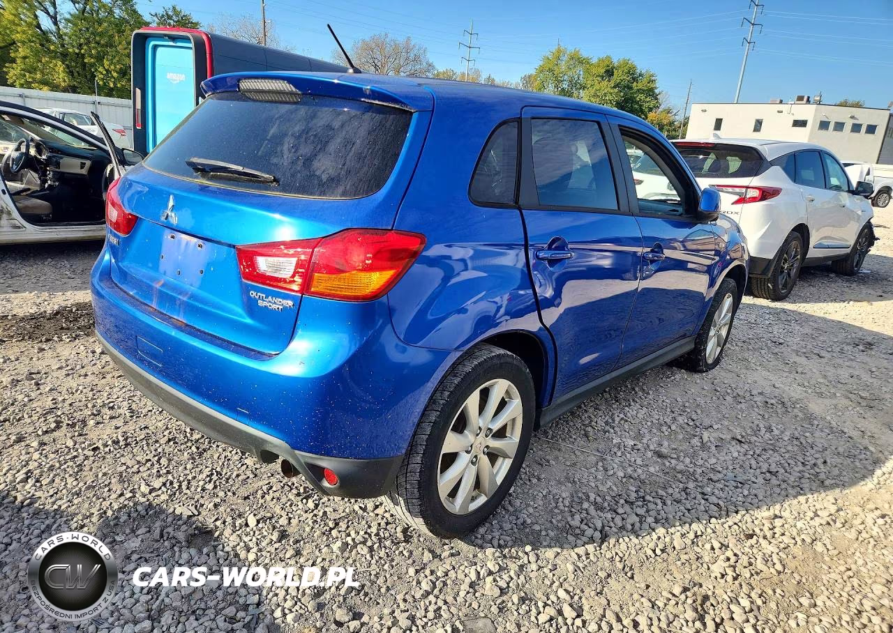 2015 Mitsubishi Outlander Sport Es VIN:4A4AP3AUXFE058222 - 3