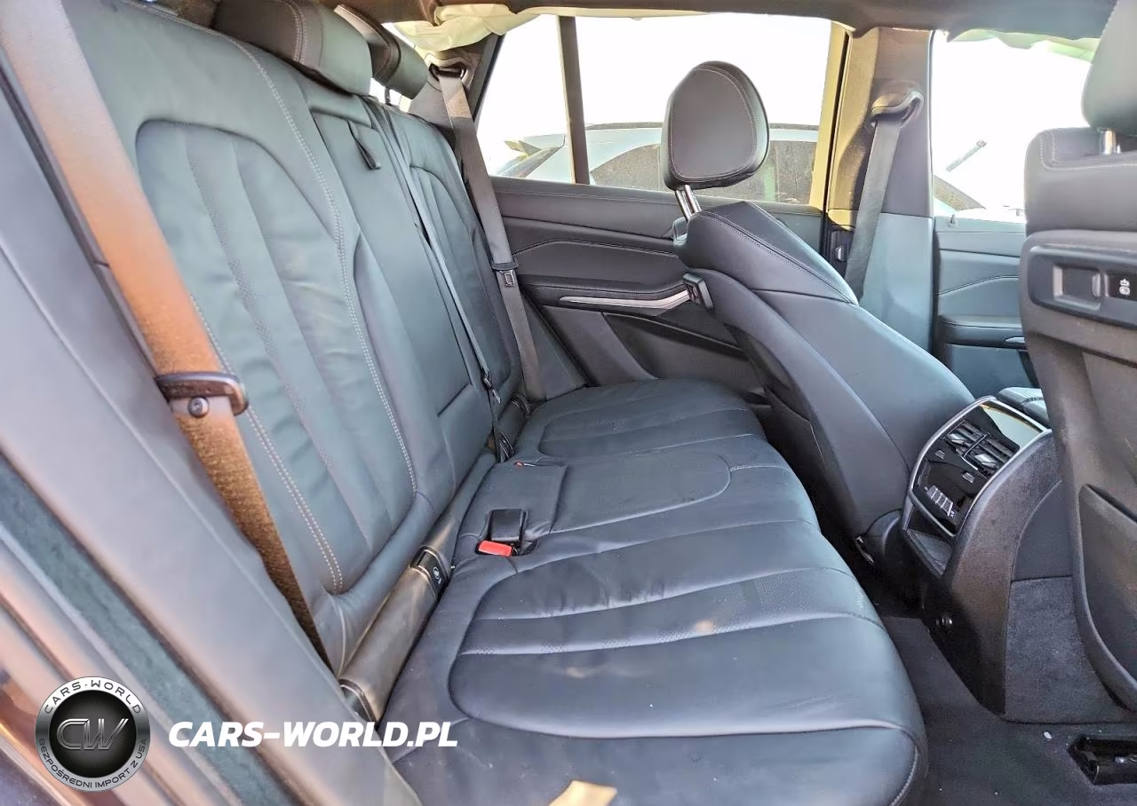 2019 BMW X5 xDrive40I VIN:5UXCR6C58KLL62817 - 10