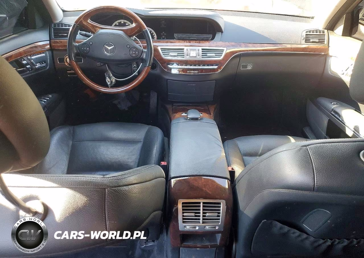 2010 Mercedes-Benz S 400 VIN:WDDNG9FB2AA313292 - 8