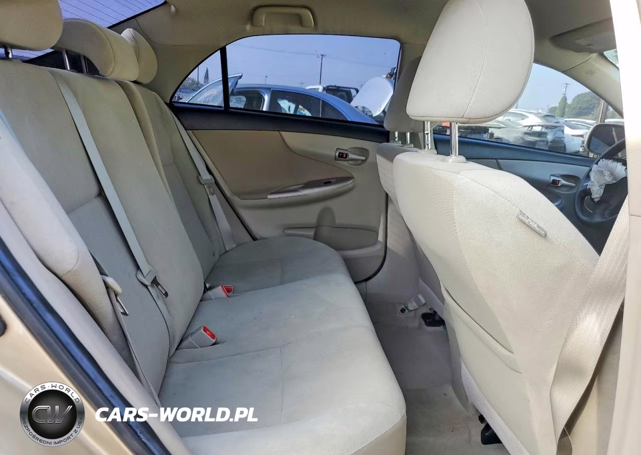 2013 Toyota Corolla Le VIN:5YFBU4EE2DP208093 - 10