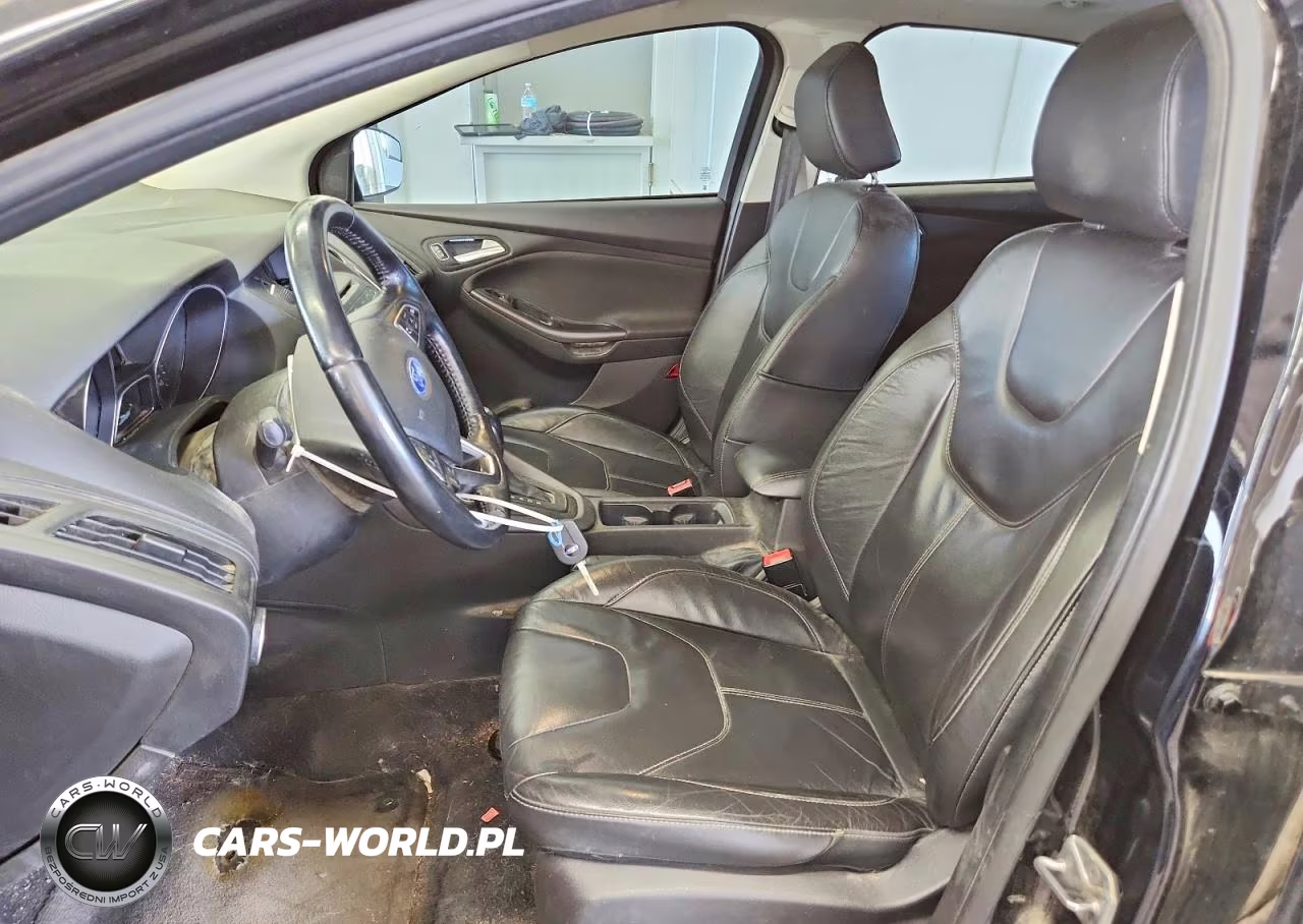 2016 Ford Focus Se VIN:1FADP3K26GL238883 - 7