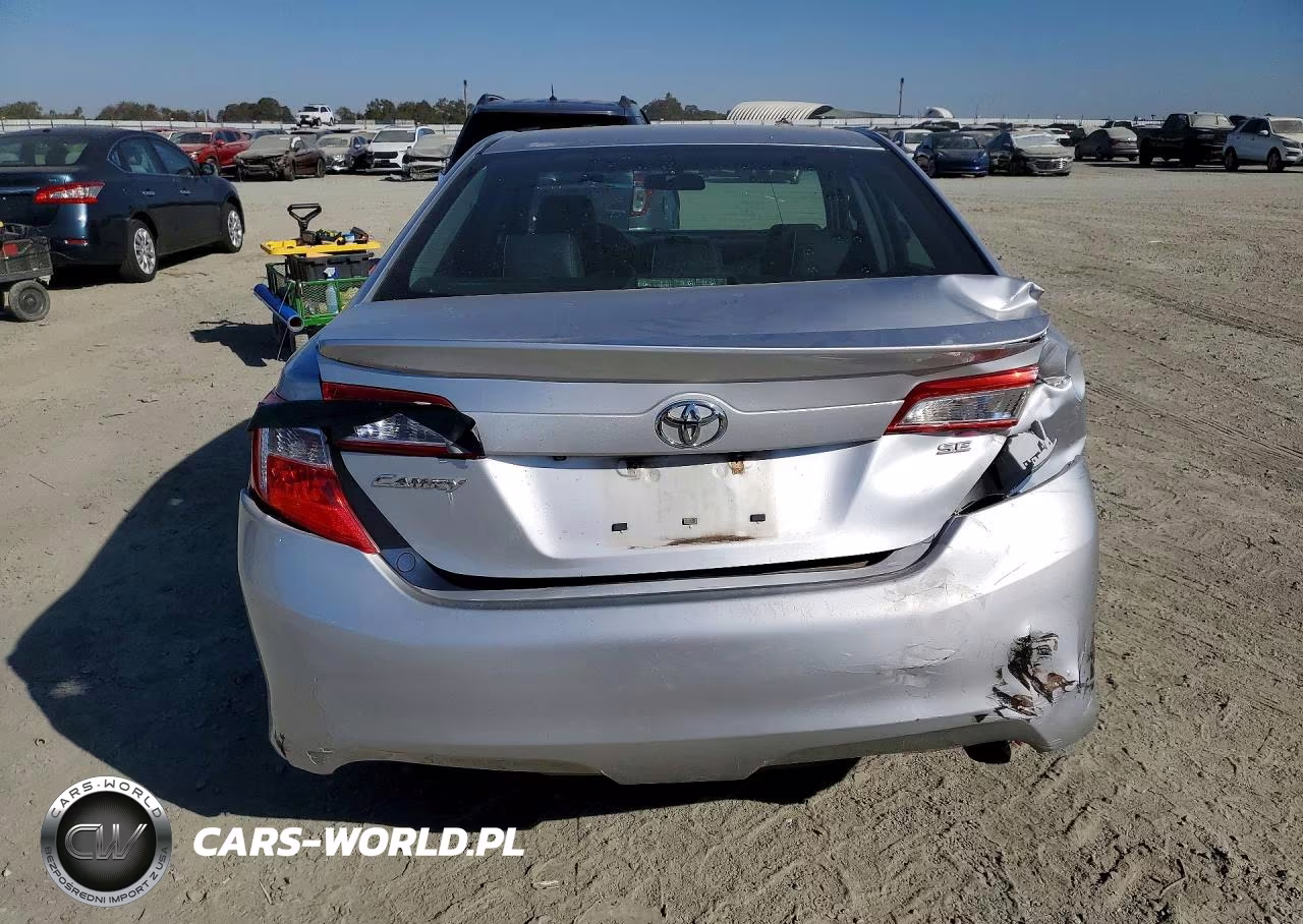 2014 Toyota Camry Se VIN:4T1BF1FK8EU774112 - 6