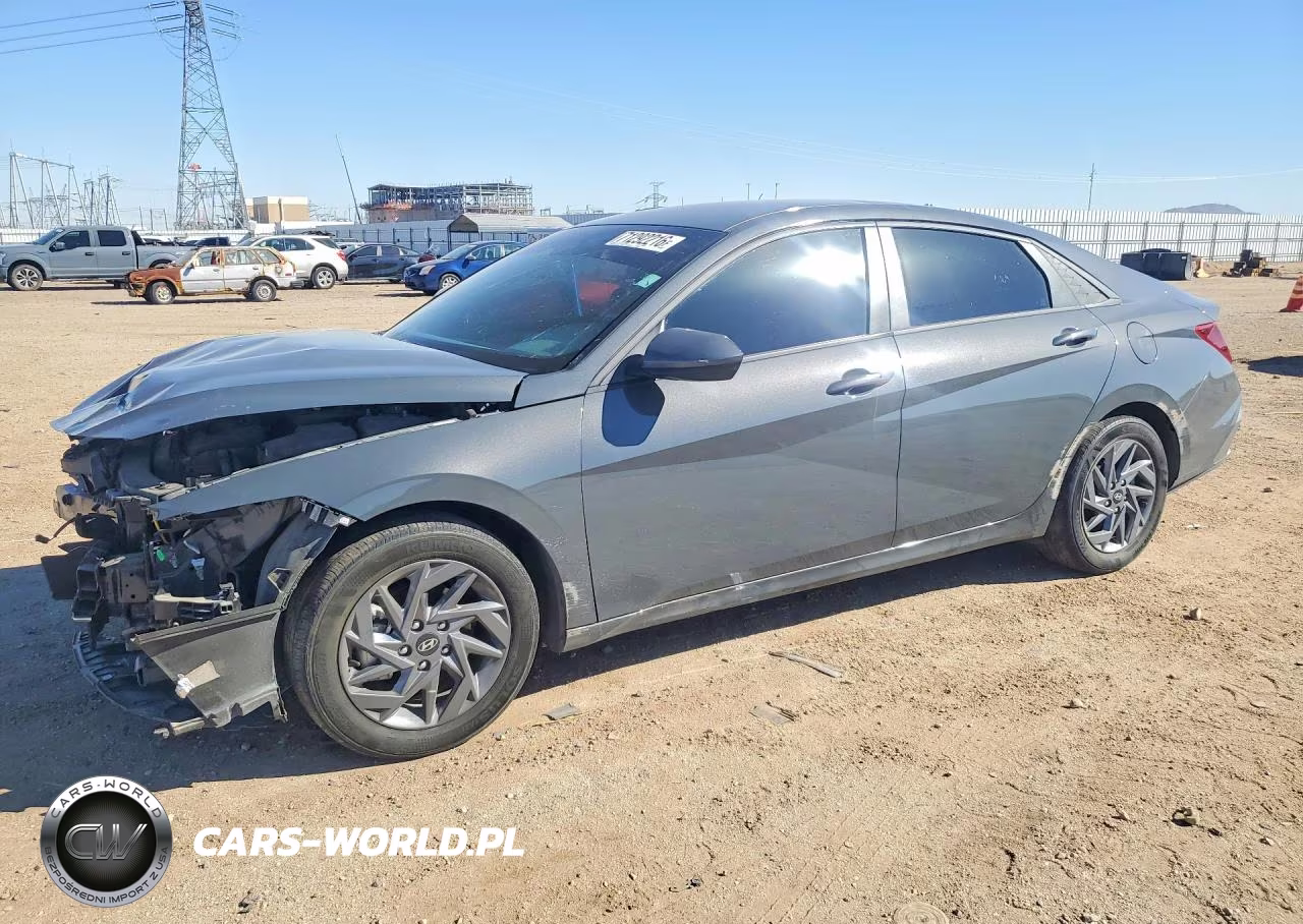 2024 Hyundai Elantra Sel VIN:KMHLM4DG4RU697819 - 1