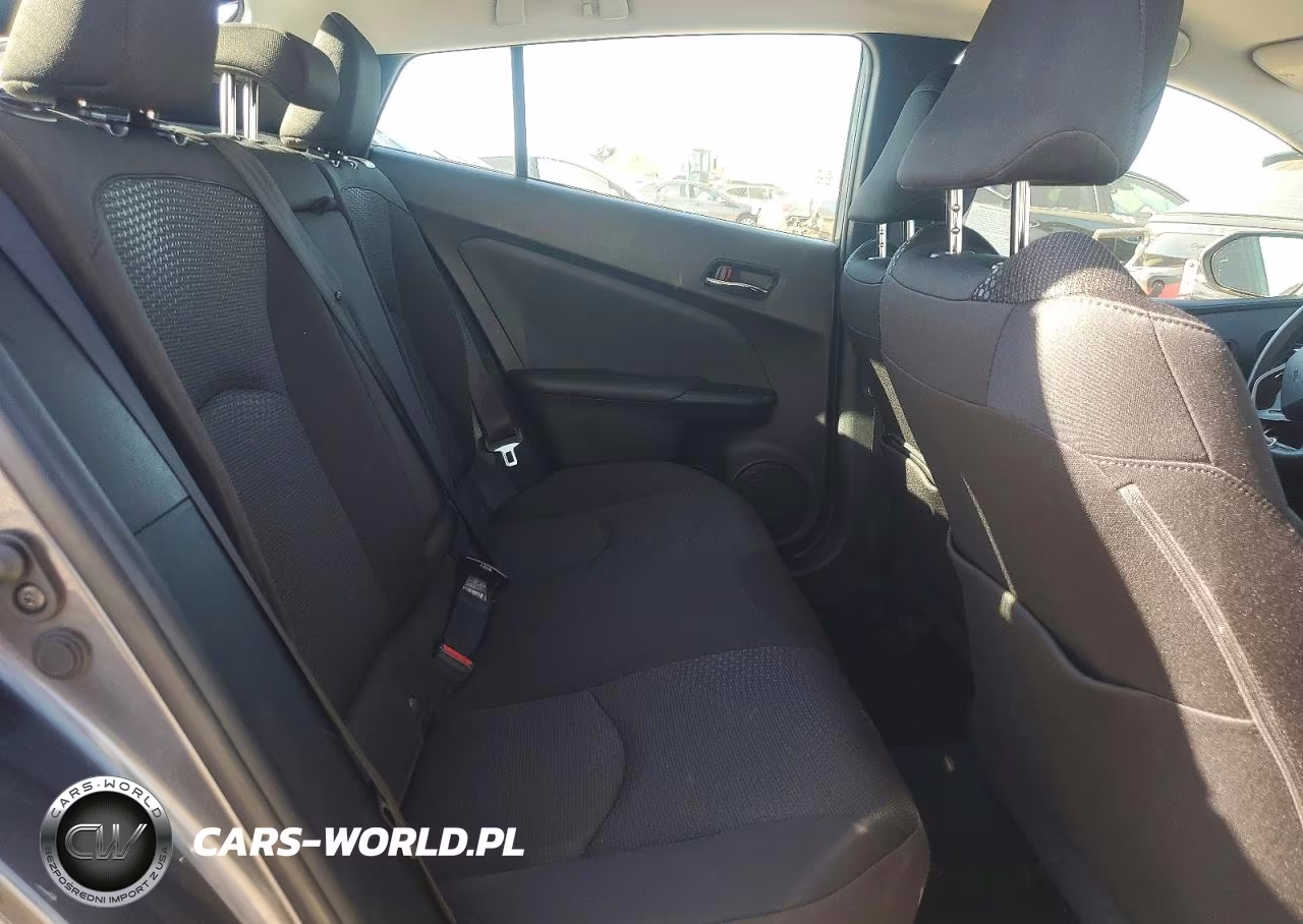 2022 Toyota Prius Le VIN:JTDKAMFU2N3153198 - 10