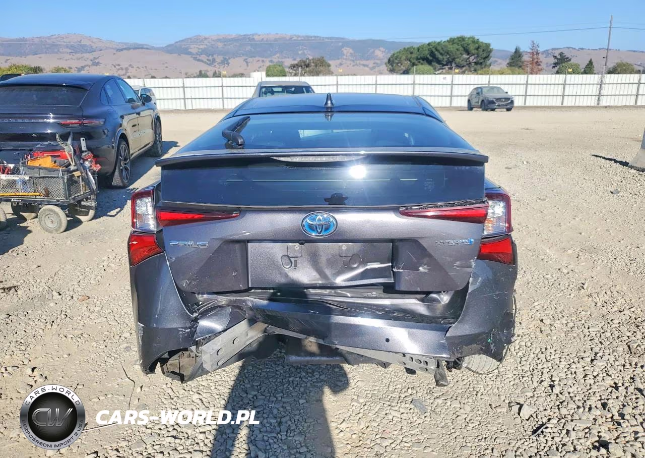 2022 Toyota Prius Le VIN:JTDKAMFU2N3153198 - 6