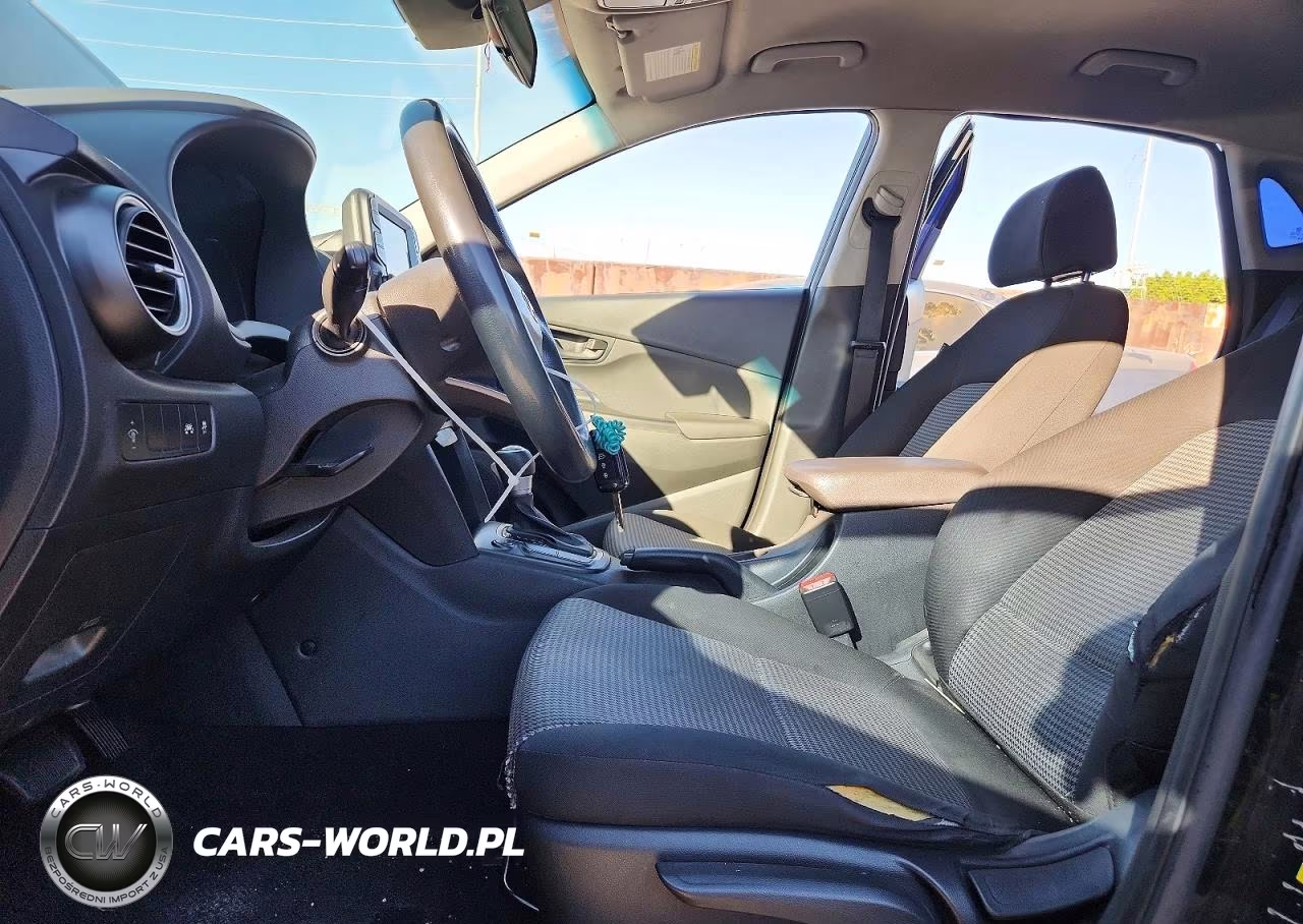 2020 Hyundai Kona Se VIN:KM8K12AA6LU544181 - 7