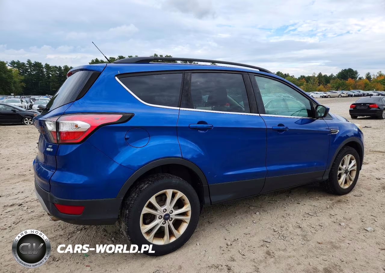 2017 Ford Escape Se VIN:1FMCU9G90HUC98267 - 3