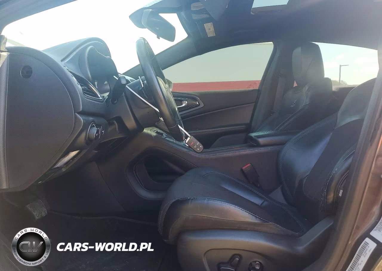 2015 Chrysler 200 S VIN:1C3CCCBB2FN692850 - 7