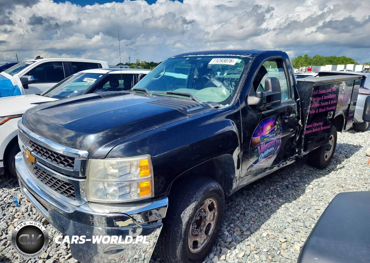 2013 Chevrolet Silverado C2500 Heavy Duty