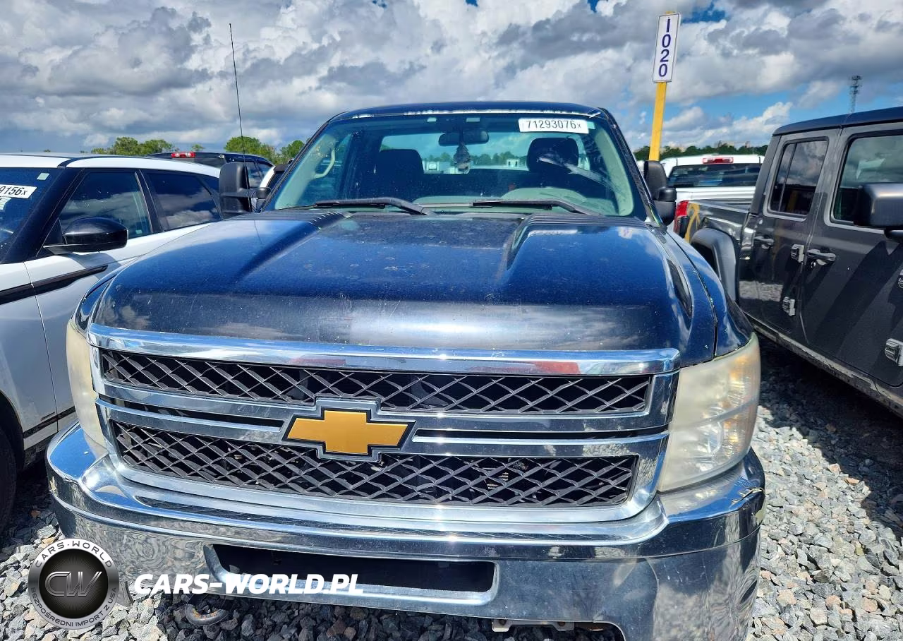 2013 Chevrolet Silverado C2500 Heavy Duty VIN:1GB0CVCG9DF110856 - 5
