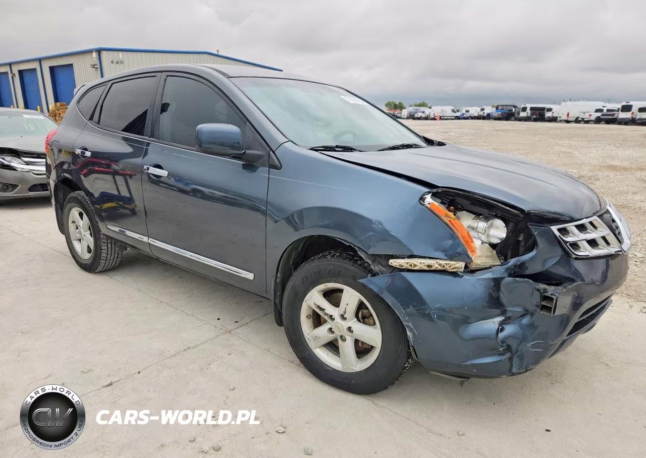 2013 Nissan Rogue S VIN:JN8AS5MT0DW033524 - 4