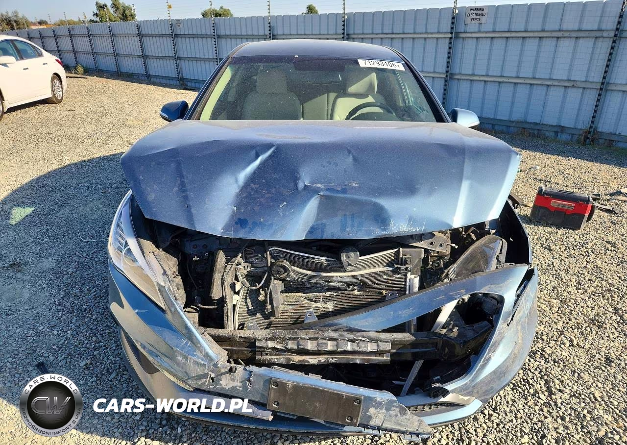 2017 Hyundai Sonata Sport VIN:5NPE34AF2HH591888 - 5