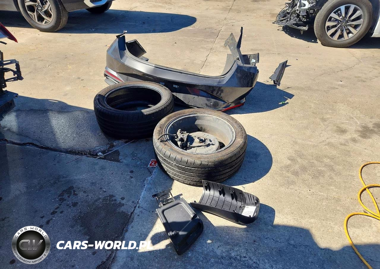 2023 Hyundai Elantra Sel VIN:5NPLS4AG6PH097227 - 12