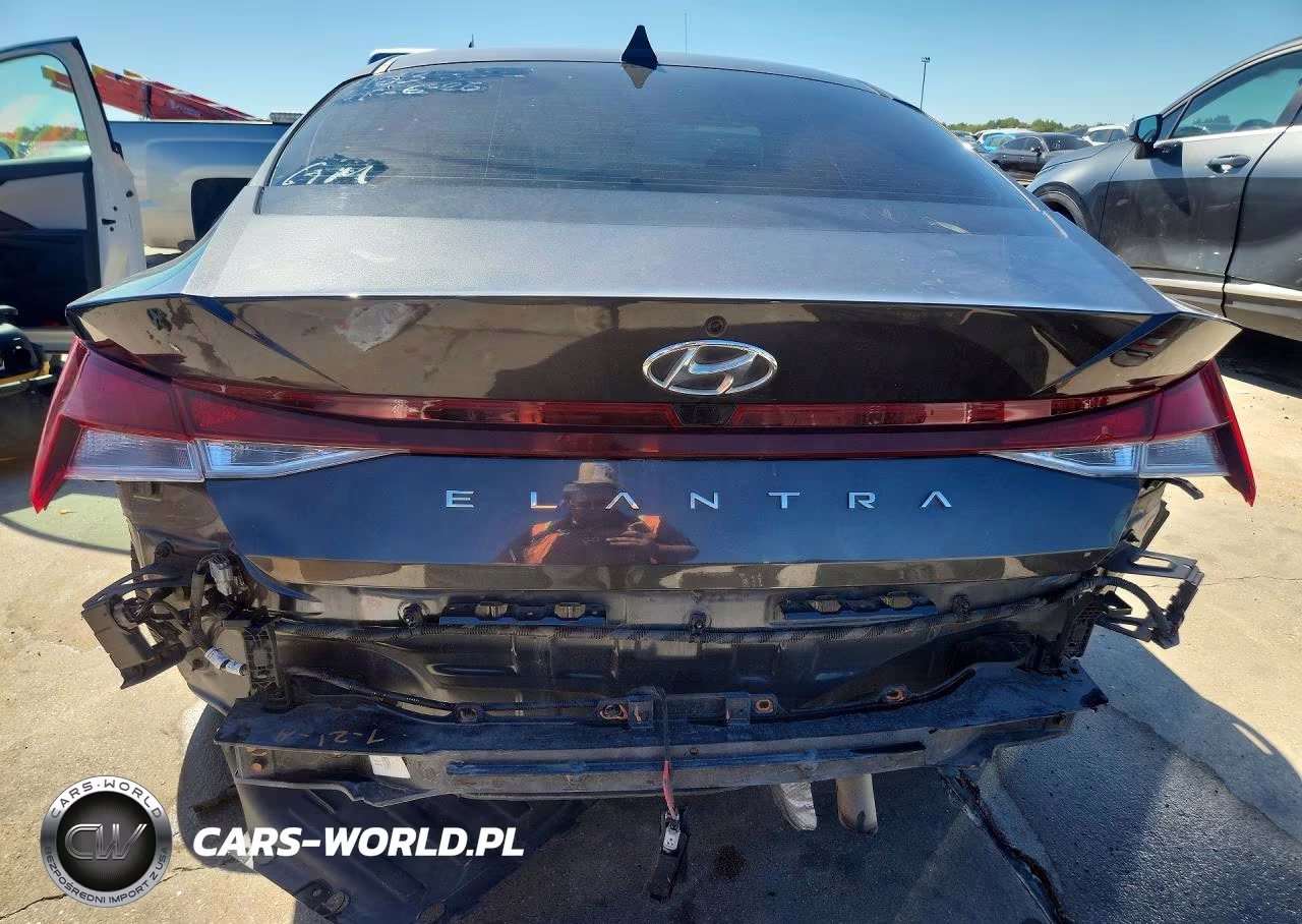 2023 Hyundai Elantra Sel VIN:5NPLS4AG6PH097227 - 6