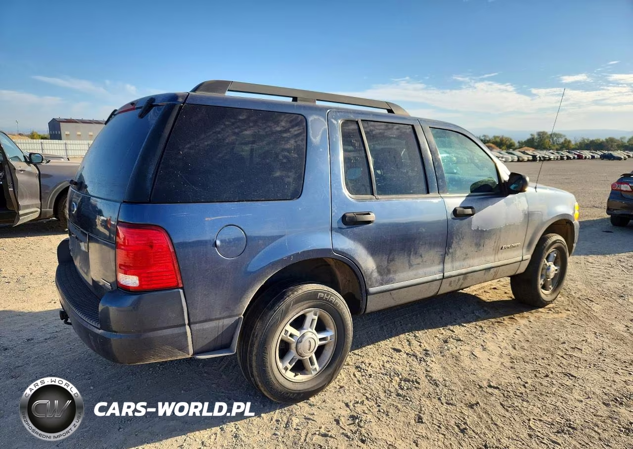 2005 Ford Explorer Xlt VIN:1FMZU73E35ZA08667 - 3