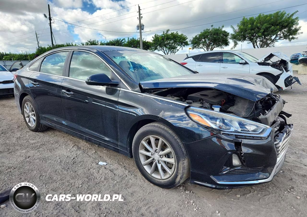 2018 Hyundai Sonata Se VIN:5NPE24AF2JH699226 - 4